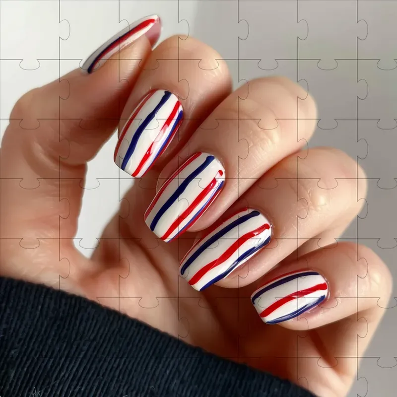 Minimalistic July 4th Nail Art