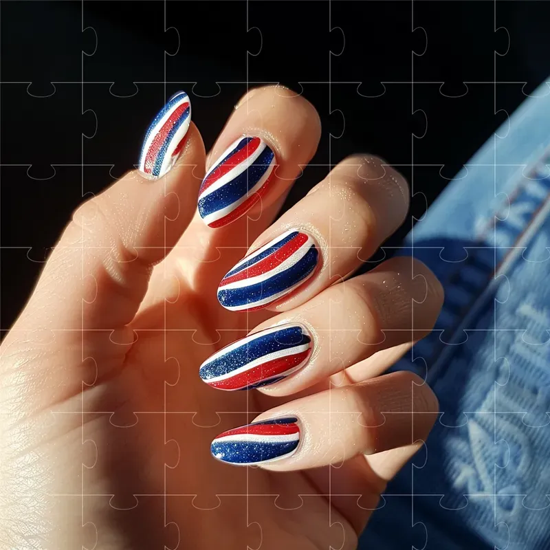 Minimalistic July 4th Nail Art