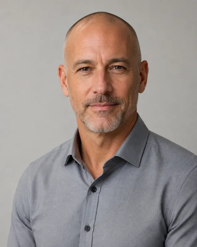Corporate Headshot Portrait Gens