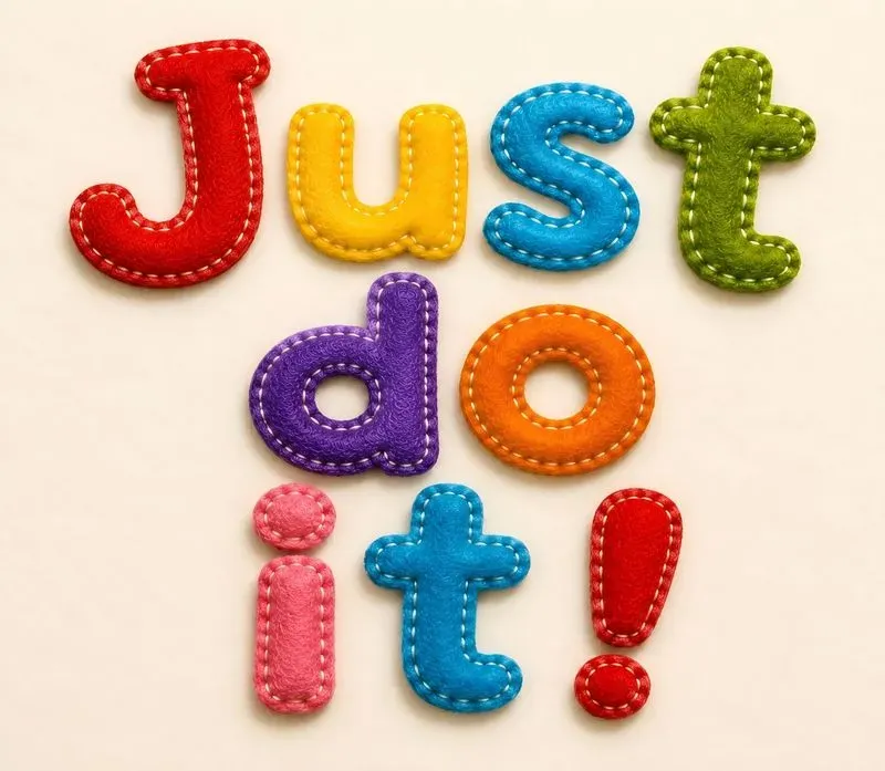 Playful Handmade Felt Art Typographies