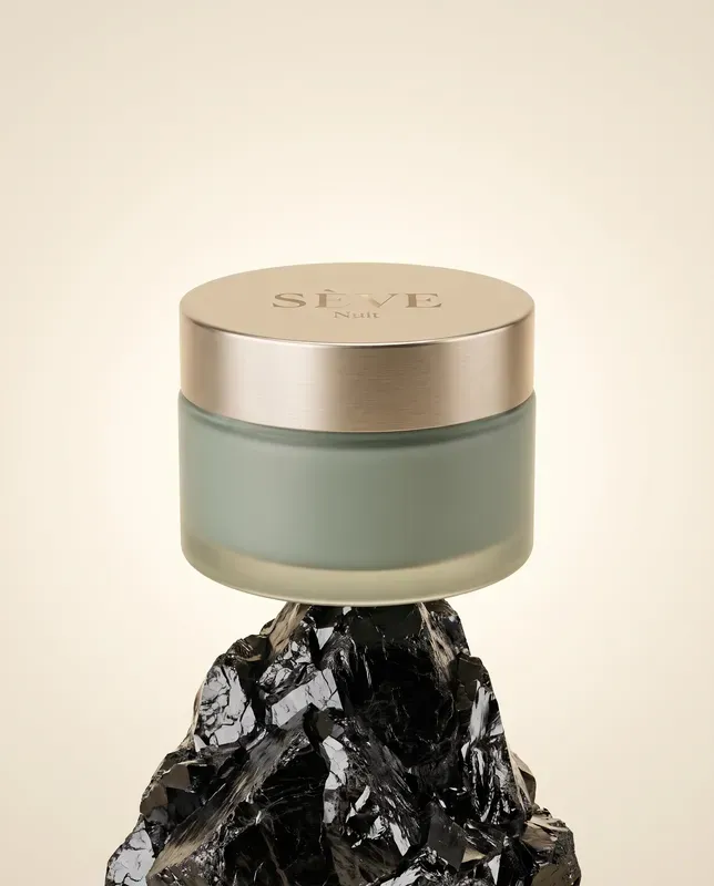 Graphite Product Shots