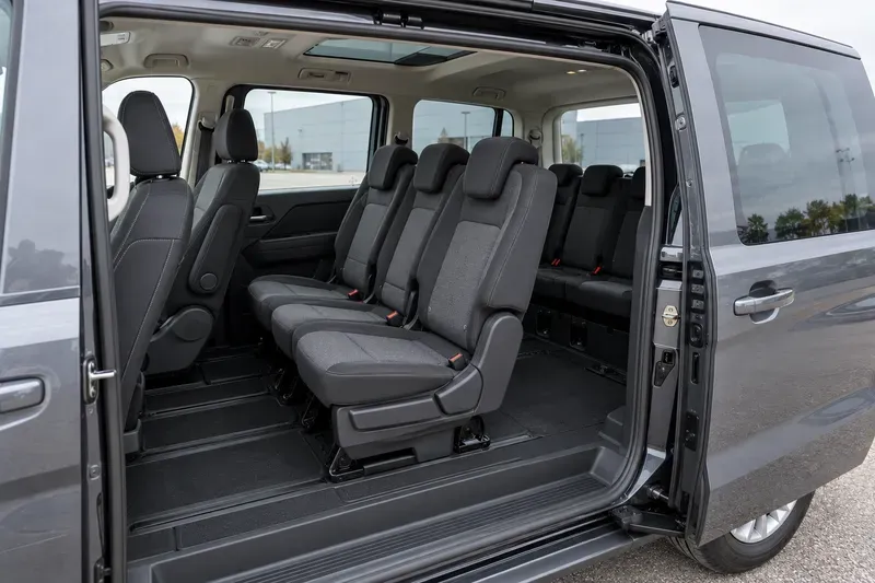 Car Dealership Listing Photos