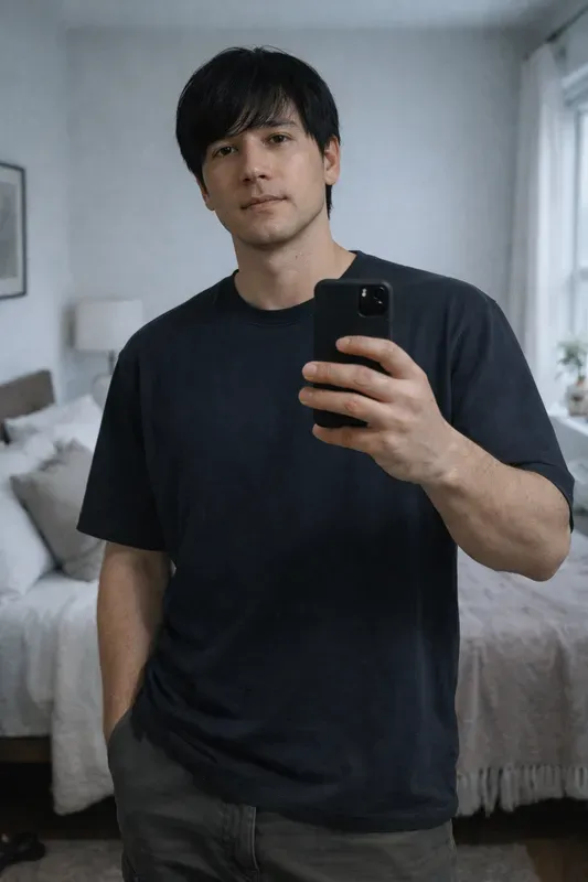 Casual Mirror Selfies Men