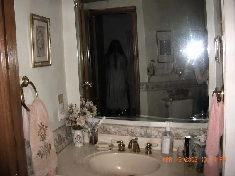 Cursed Flash Photo Horror Images