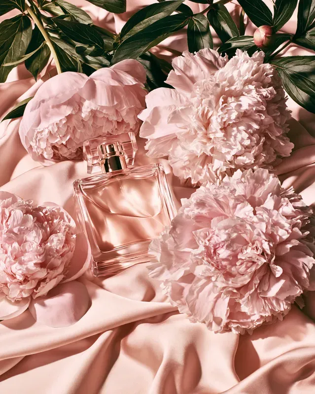 Luxury Perfume Product Photography
