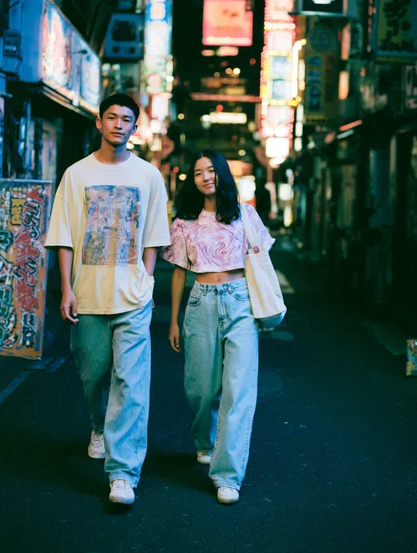 Y2k Tokyo Neon Night Couple Film Shots