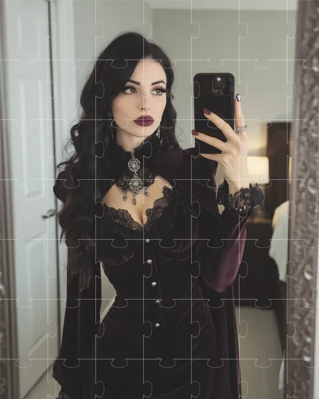 Influencer Cosplay Mirror Selfies