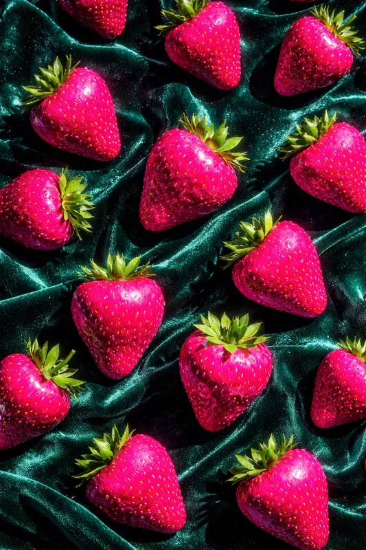 Glossy Pop Art Texture Contrasts