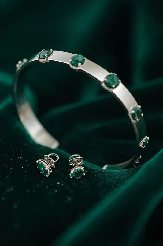 Luxury Jewelry Product Photography