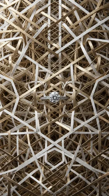 3D Interwoven Grid Papercraft Stages