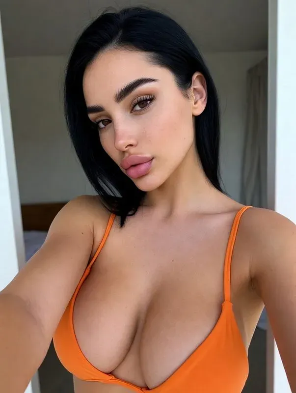 Beautiful Model Women Instagram Selfies