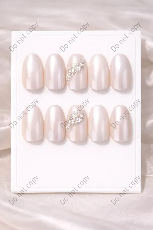 Presson Nail Set Displays