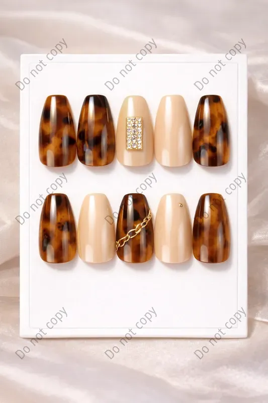 Presson Nail Set Displays