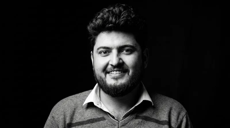 Monochromatic Studio Portrait Photos