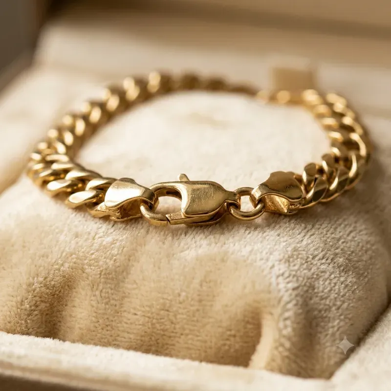 Jewelry Clasp Detail Macro Photo Builders