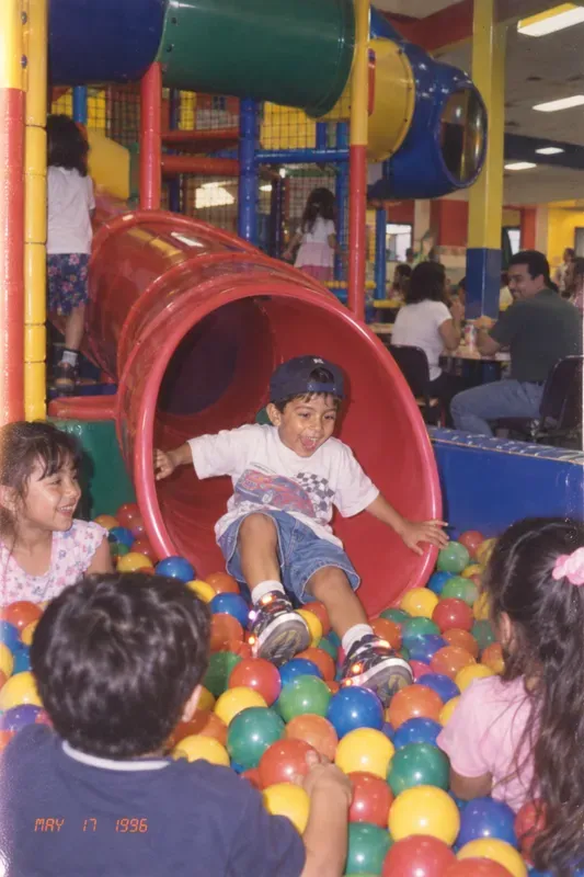 90s Kids Birthday Party Photos