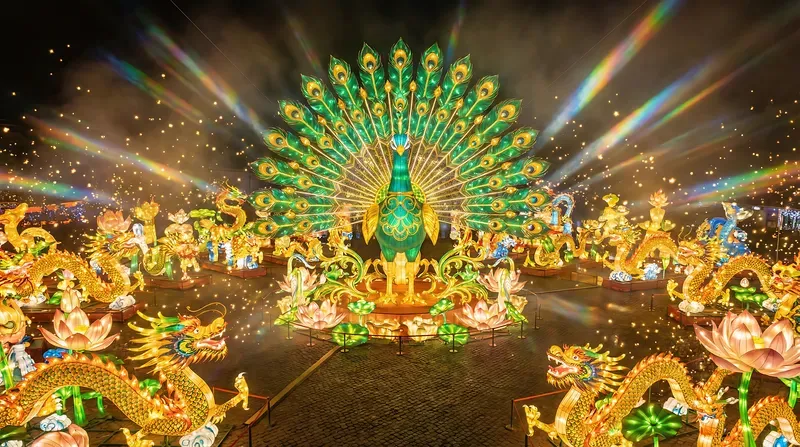 Grand Lantern Festival Light Masters