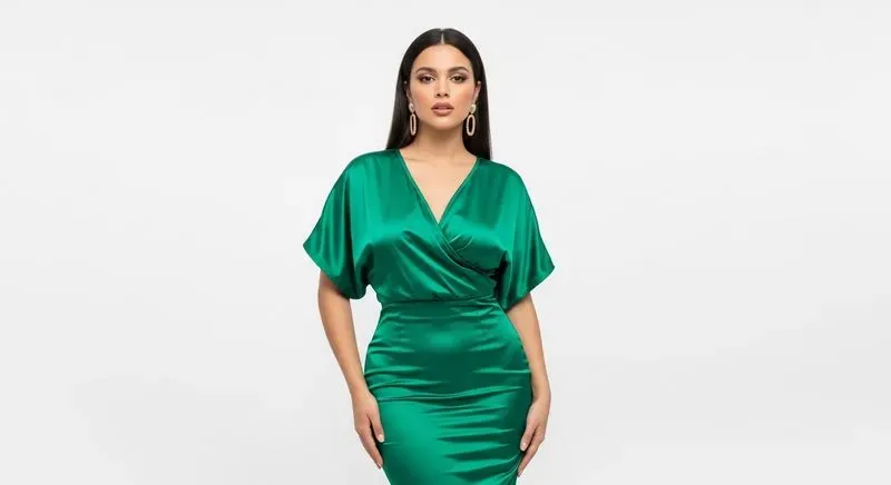Gorgeous Plus Size Ecommerce Photos