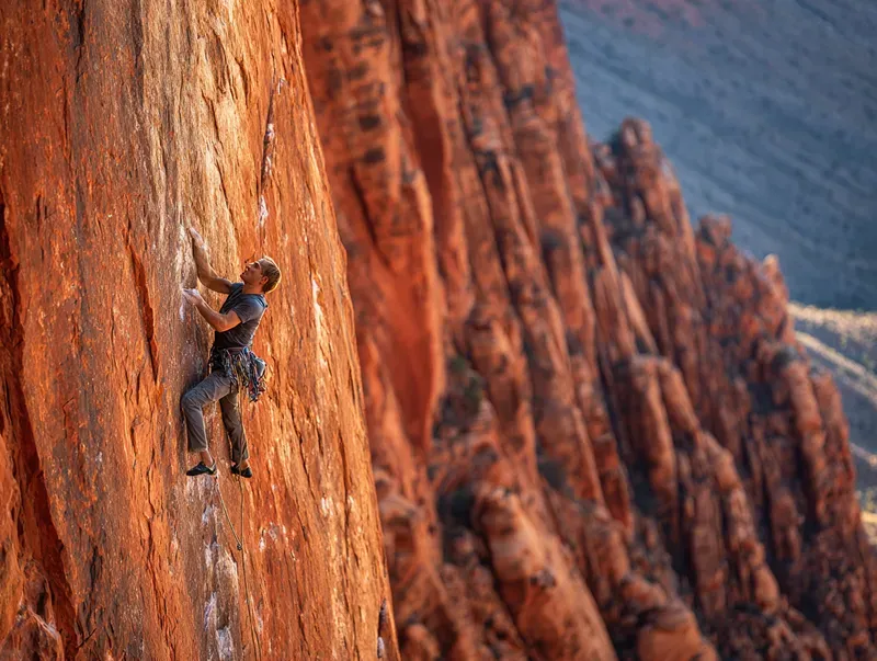 Extreme Sports Photography Generator