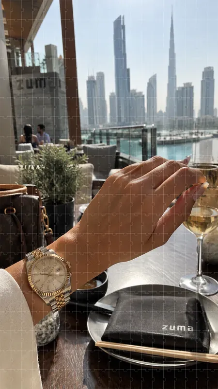 Faceless Luxury Iphone Lifestyles