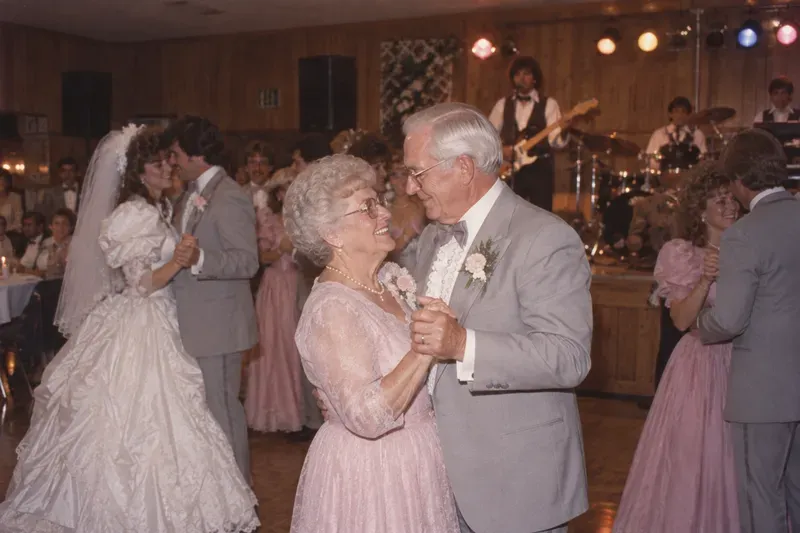 80s Wedding Photos