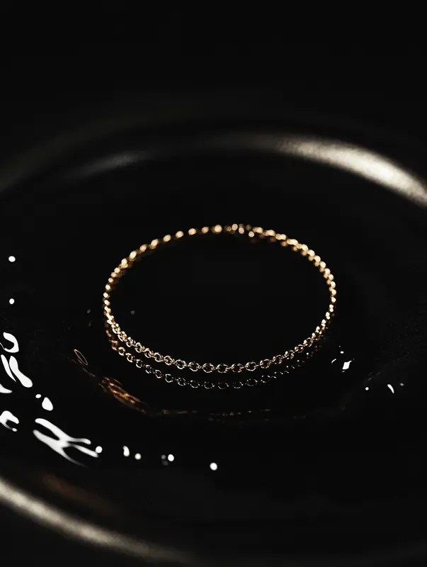 Ultraluxury Cinematic Product Editorials