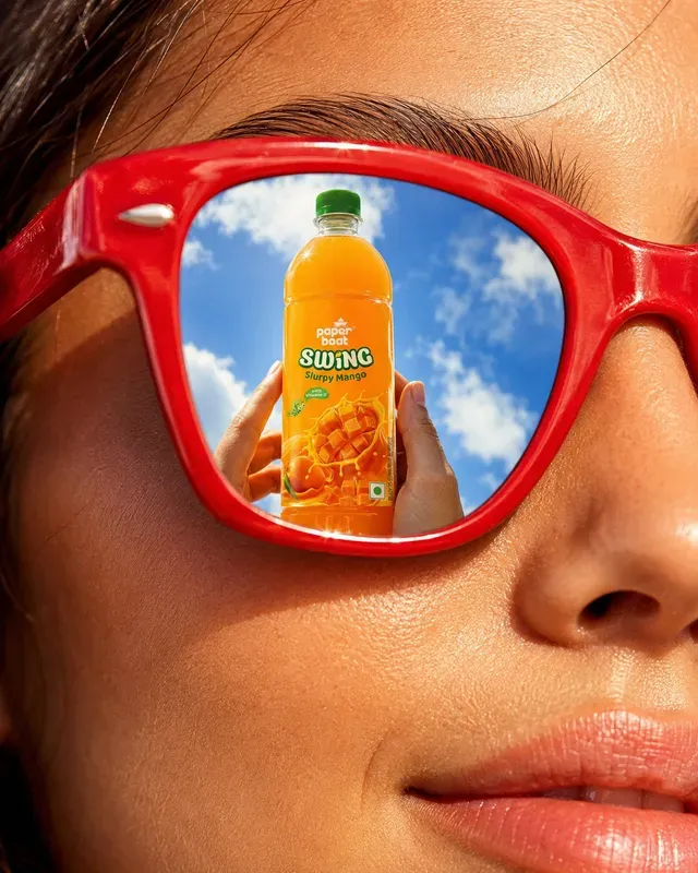 Sunglasses Reflection Product Photo