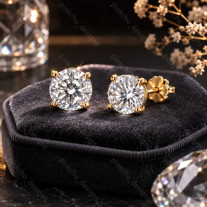 Aesthetic Earring Showcases