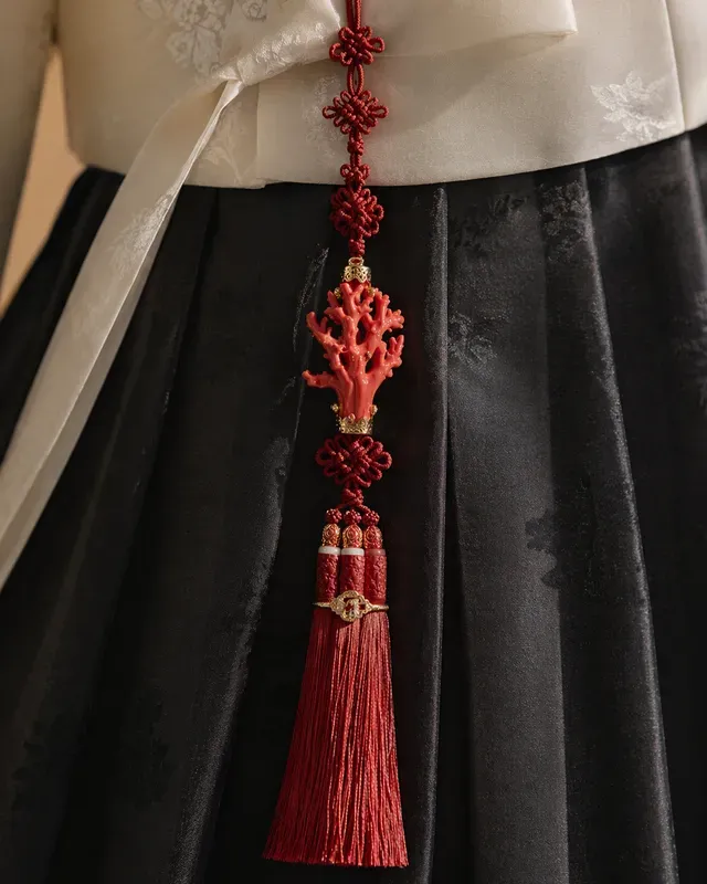 Norigae Editorial Jewelry Studies