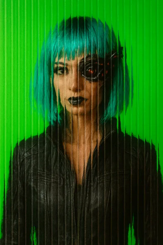 Glass Distortion Portrait Effects