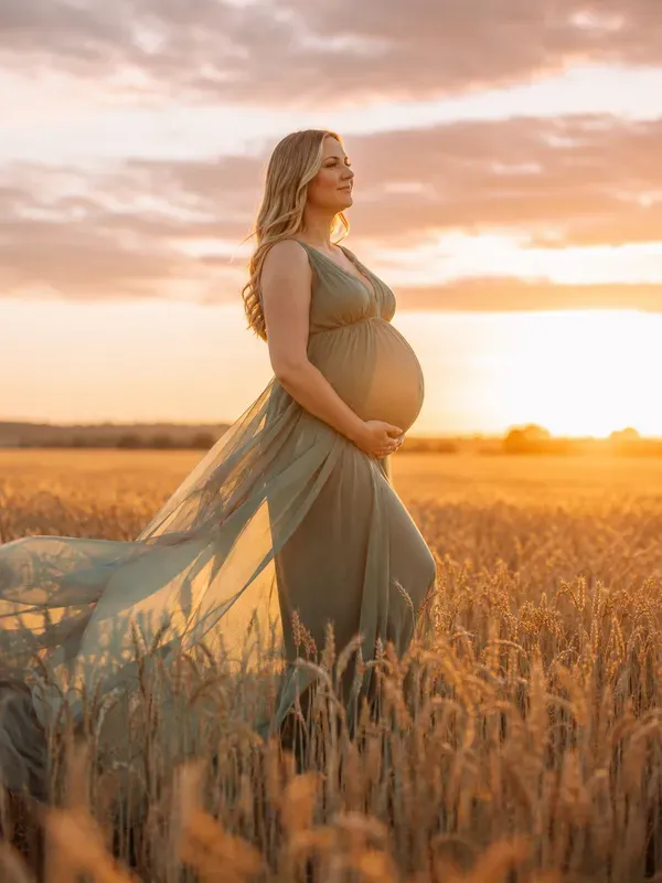 Golden Hour Maternity Photography