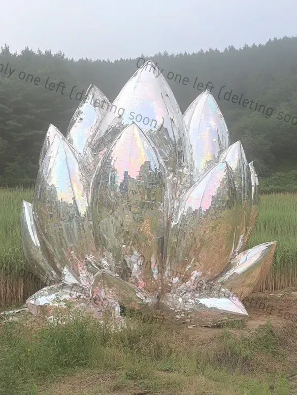 Luxury Outdoor Art Installation Photos