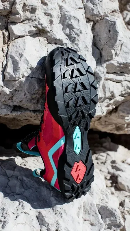 Ultrapowerful Athletic Sport Footwear
