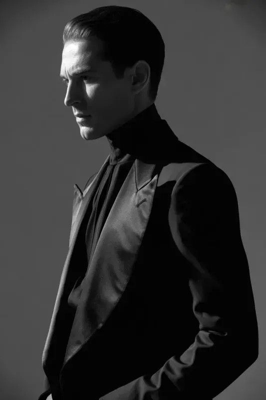 Black White Glamour Fashion Photos