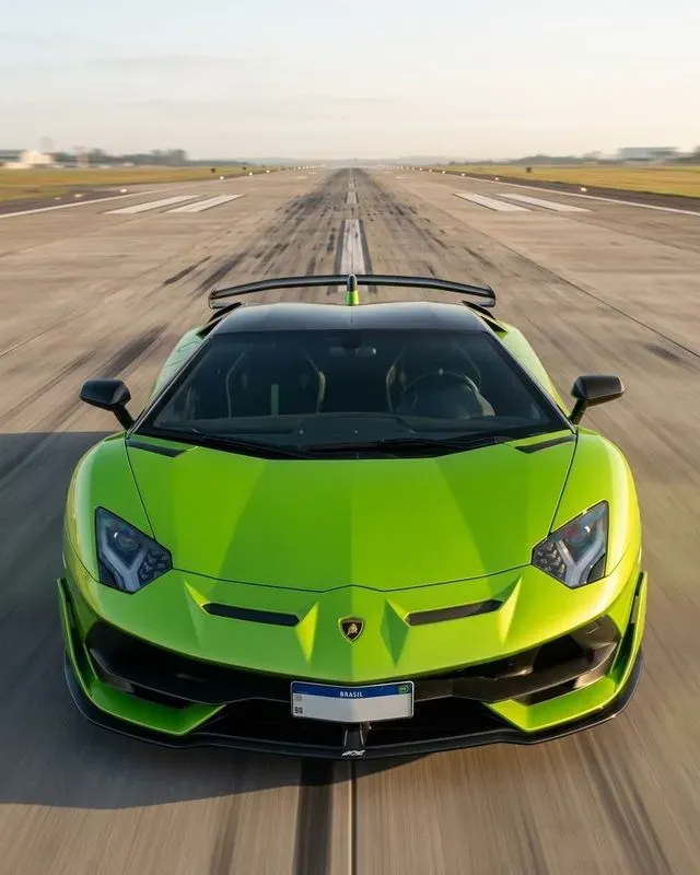 Custom Car Backgrounds With Panning Shots