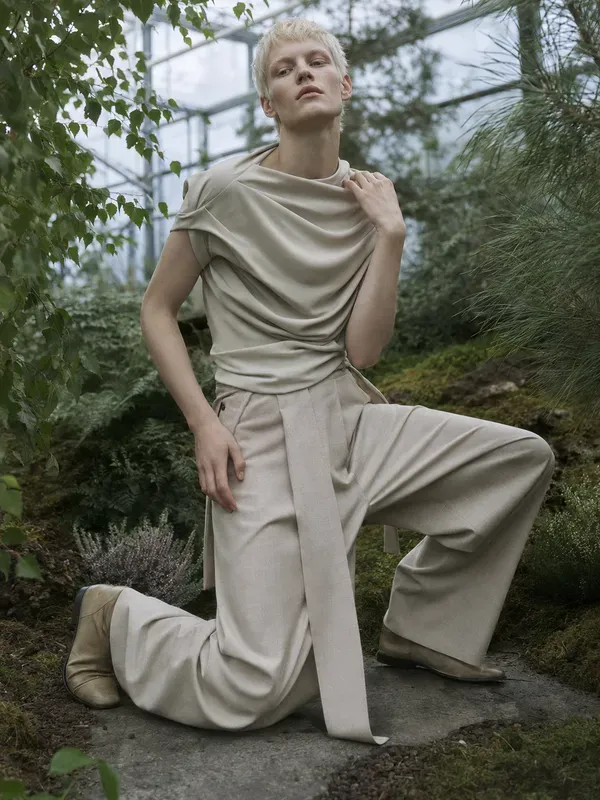 Lush Botanical Daylight Fashion Editorials
