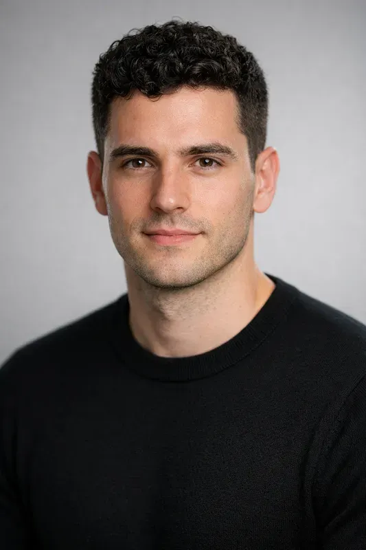 Executive LinkedIn Headshot Generator