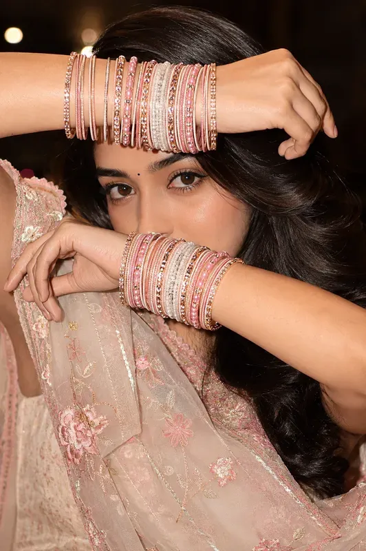 Bangle Frame Beauty Portraits